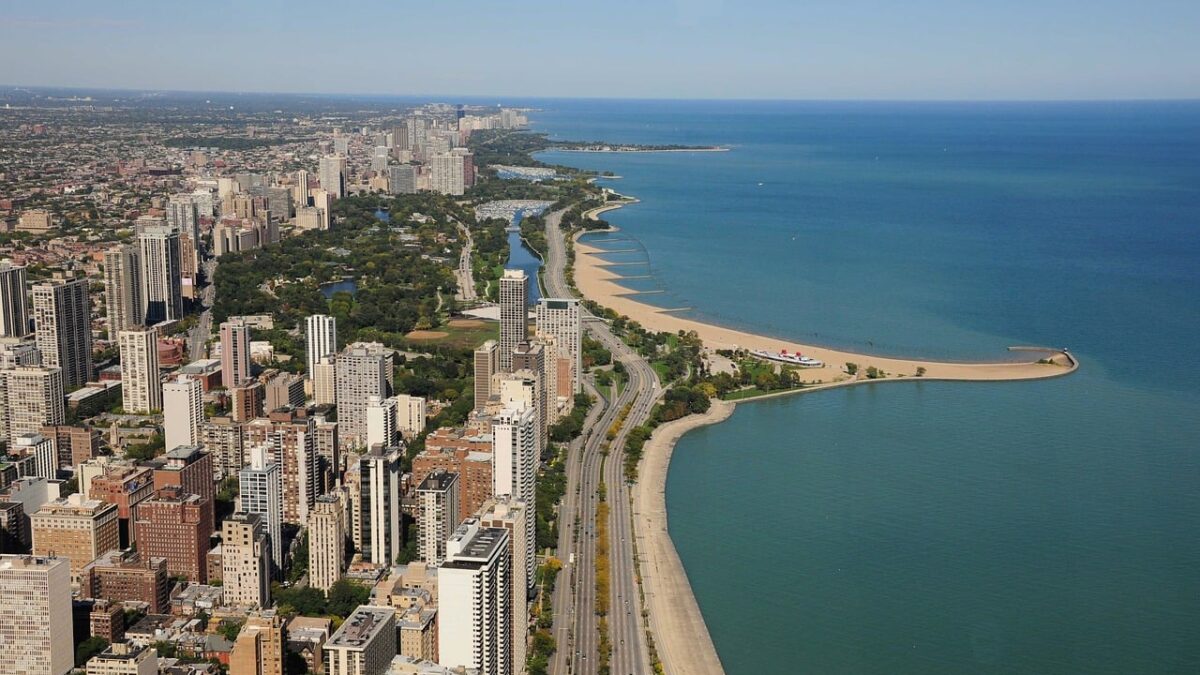 Chicago sunrise lakefront